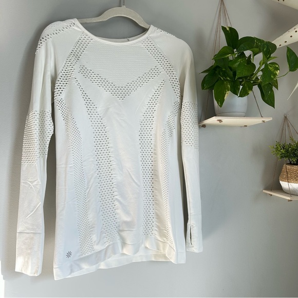 🩷ATHLETA DOUBLE LINED LONG SLEEVE BURPEE LASER CUT ATHLETIC WORKOUT SIZE MEDIUM - Picture 3 of 10